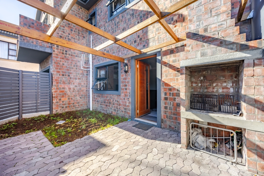 4 Bedroom Property for Sale in Belgravia Western Cape